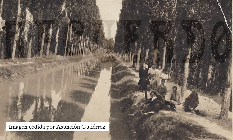 Imagen antigua del Canal del Duero en Laguna de Duero cedida por Asunción Rodriguez